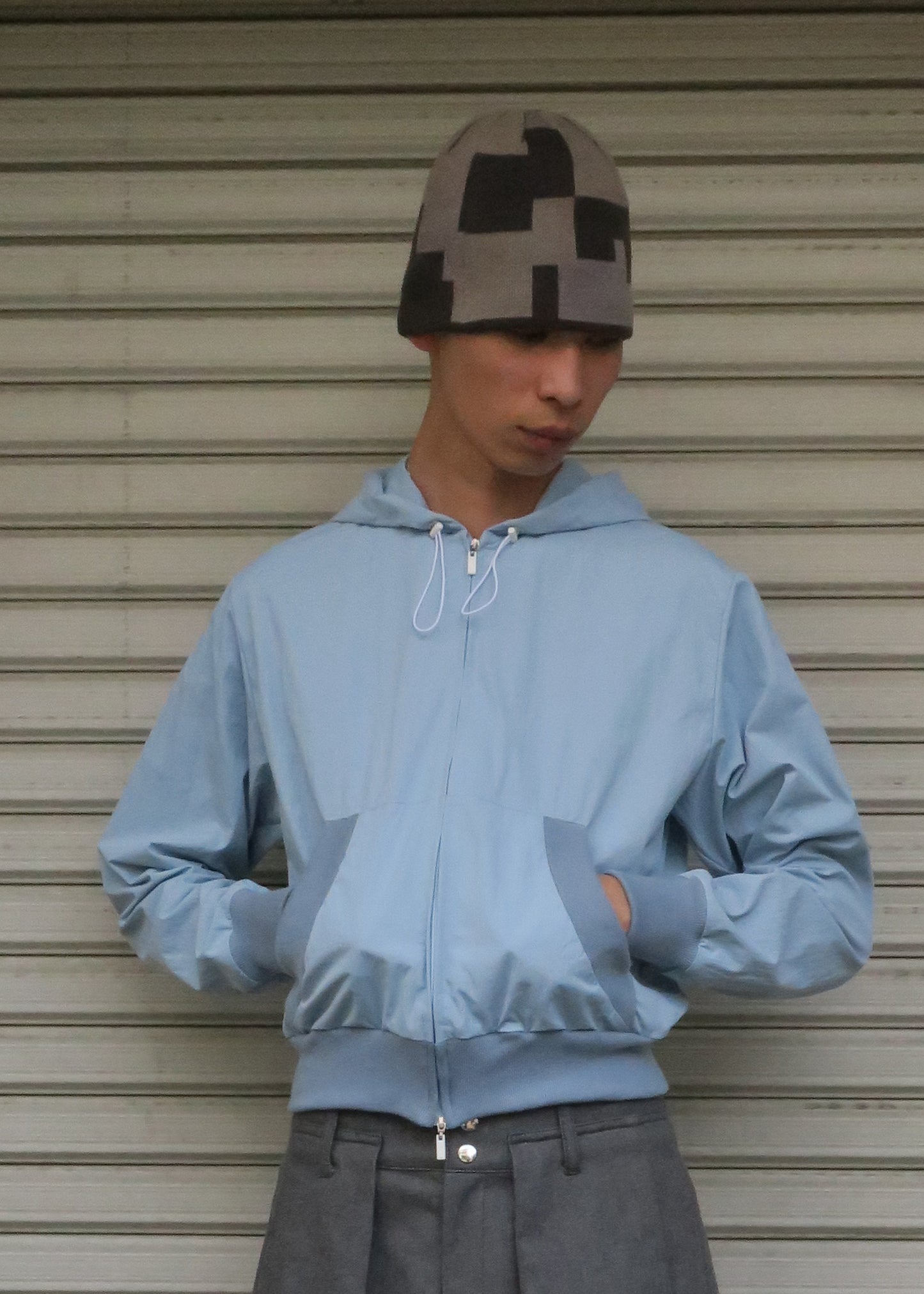 【SALE】WATERPROOF COMPACT W ZIP HOODIE/ L-BLUE