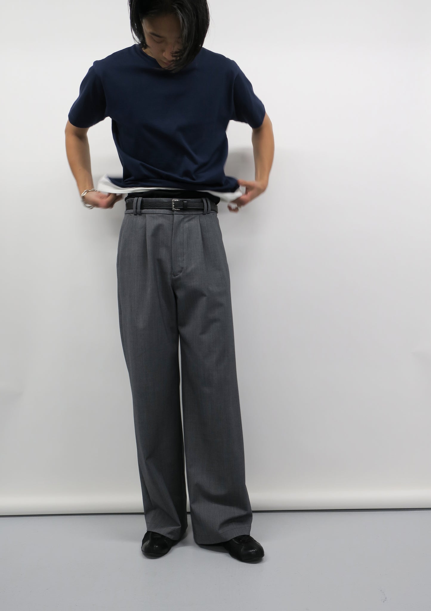 DOUBLE LOOP RELAXED STRAIGHT TROUSERS / GRAY