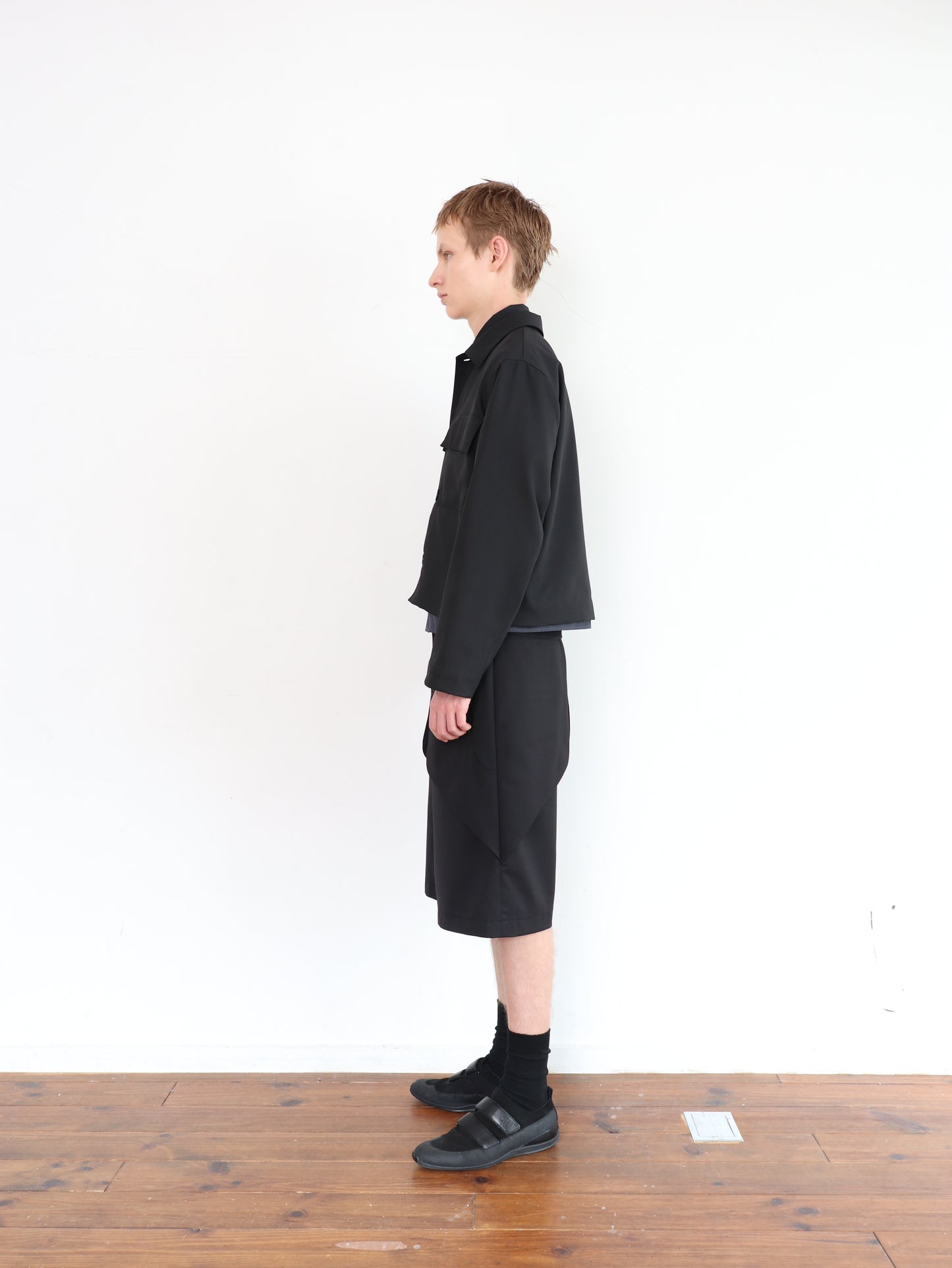 REFLAX UTILITY JACKET/ BLACK