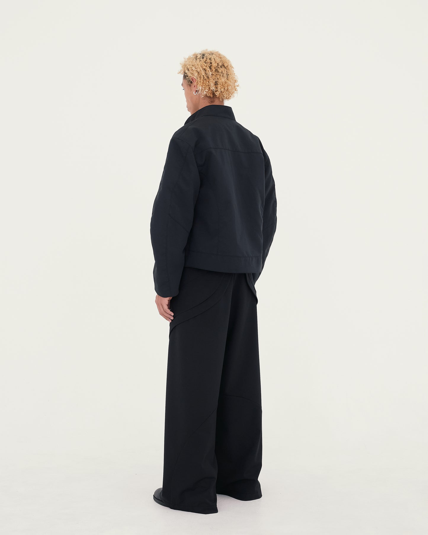 【SALE】THREE-D ORIGINAL HIGH-TECH MATERIAL BLOUSON/ BLACK