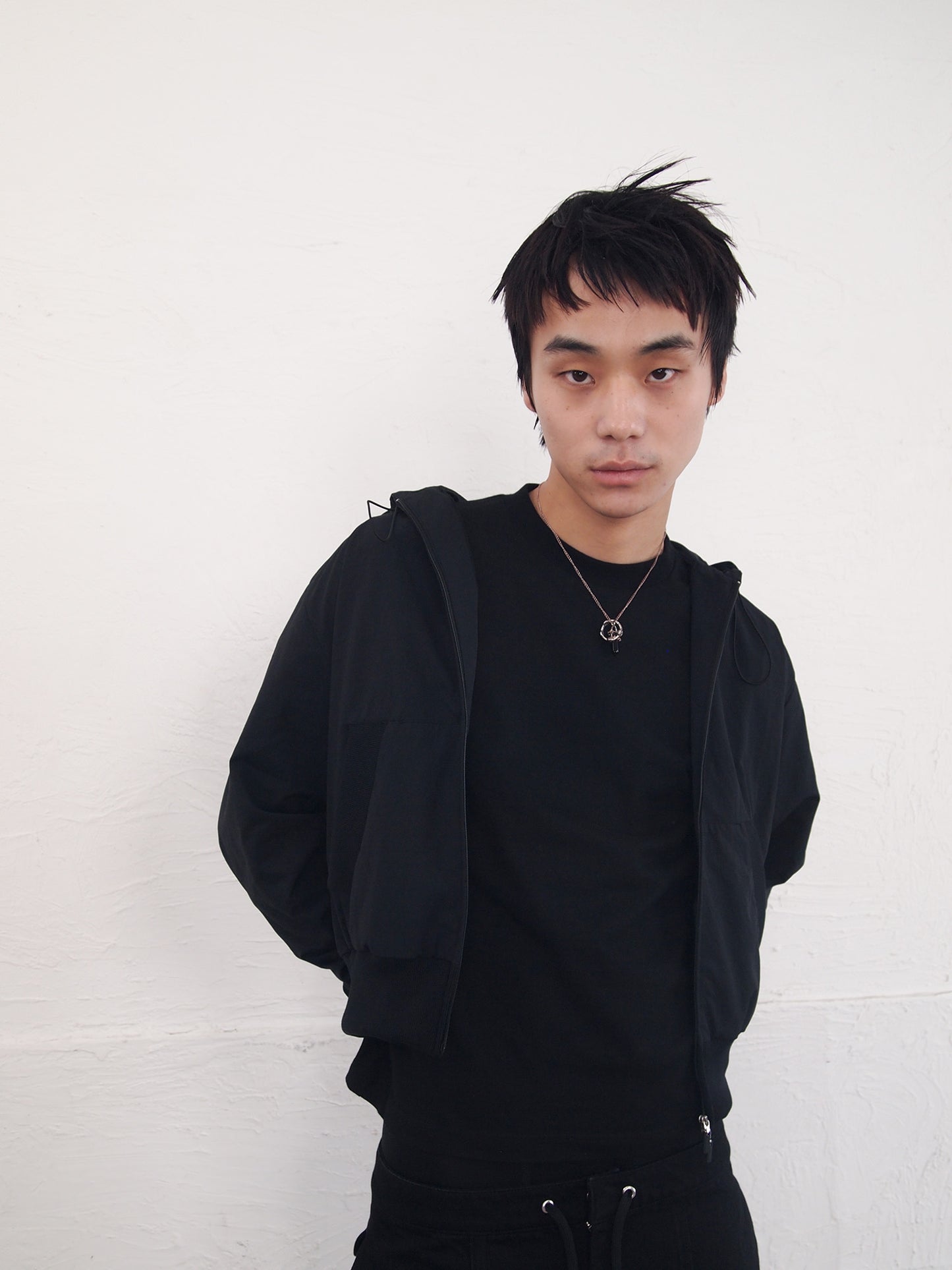 【SALE】WATERPROOF COMPACT W ZIP HOODIE/ BLACK