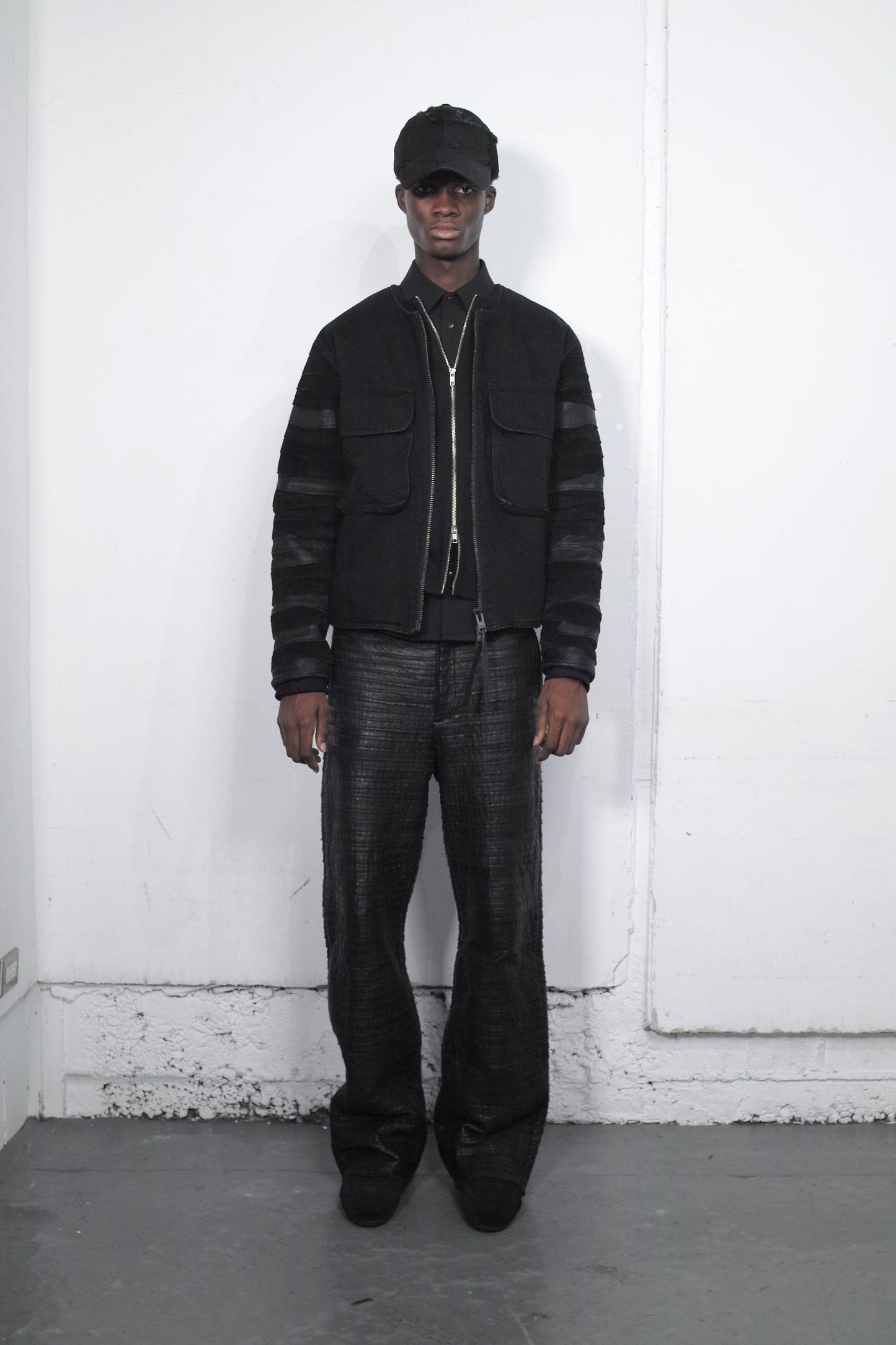 WAVE LAYERED REBUILD  DENIM JACKET / BLACK