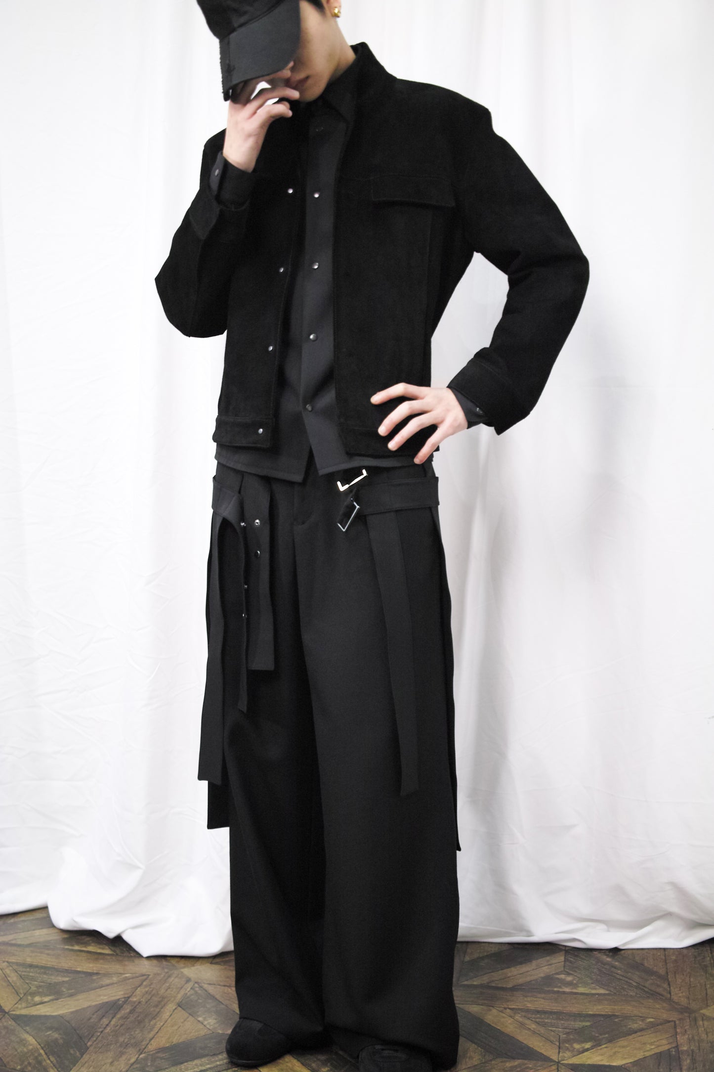 DETACHABLE HARNESS WIDE TROUSERS / BLACK
