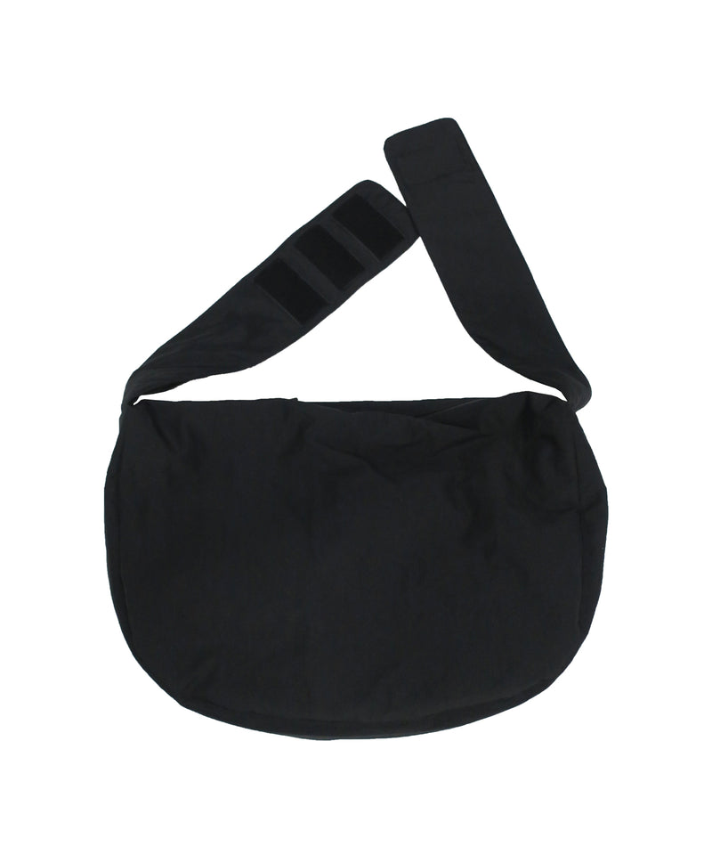 PUFFY BIG SHOLDER BAG / BLACK