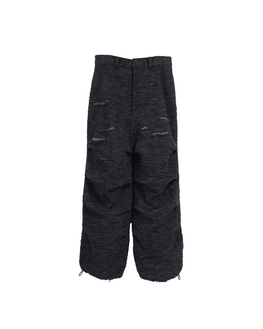 DISTRESSED  FABRIC 4-TUCK TROUSERS / BLACK