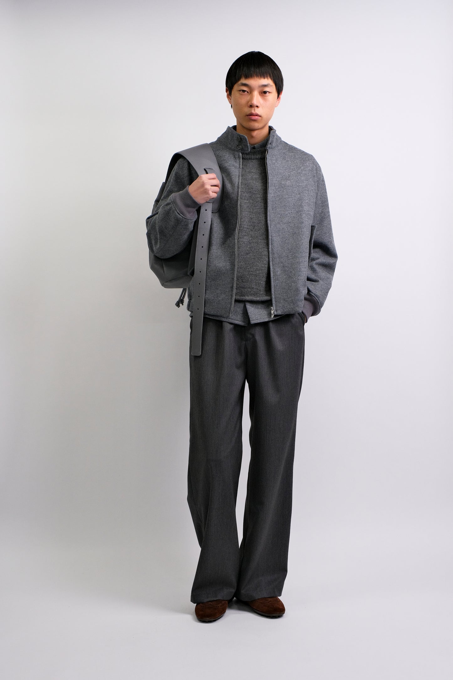 SPRING WOOL GABARDINE DOUBLE LOOP RELAXED TROUSERS / D-GRAY