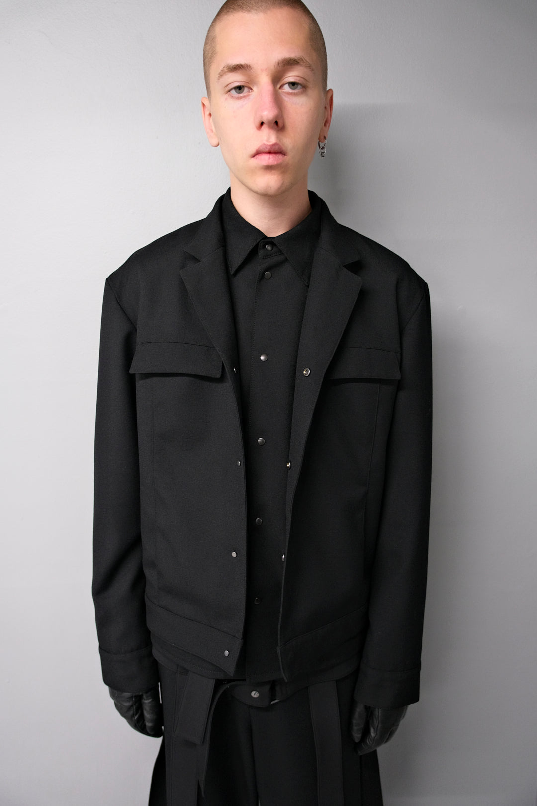 GABERDINE WOOL MODERN  IKE JACKET / BLACK