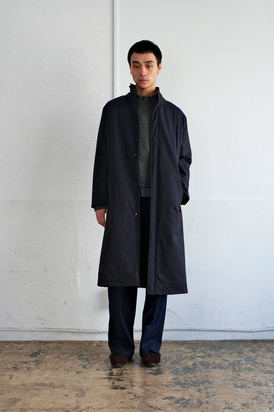 IRIDESCENT STAND-COLLAR LONG COAT/ MID NAVY