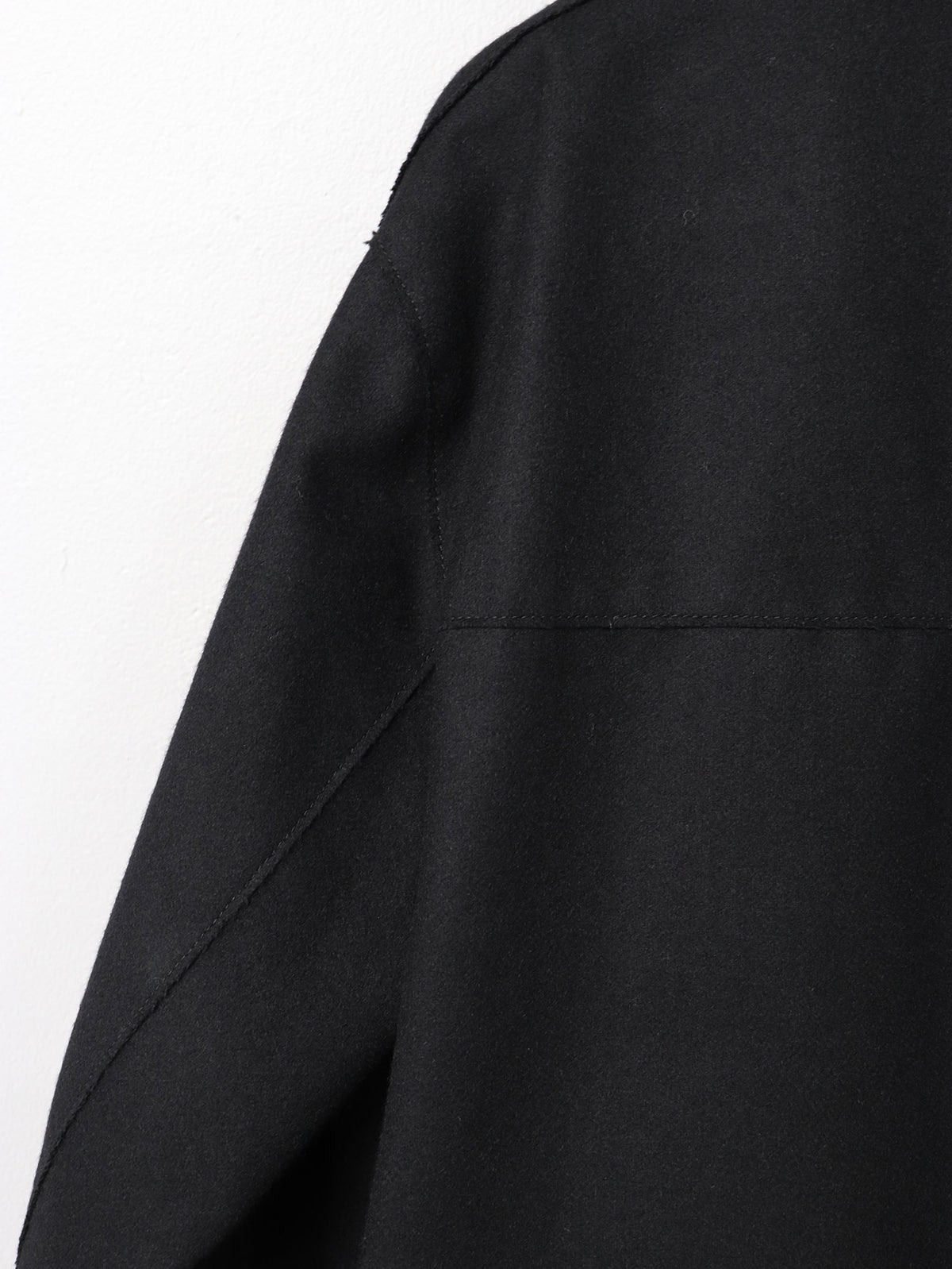 WOOL RAW EDGE JACKET/ BLACK