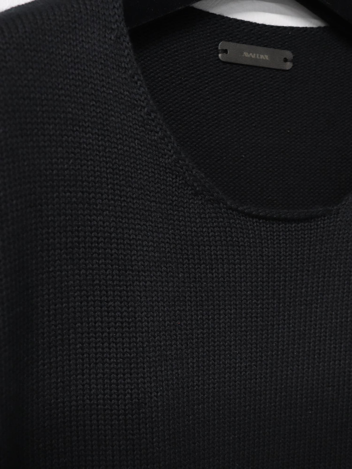 【LIMITED】COTTON WOOL RIBLESS CREW NECK KNIT/ BLACK