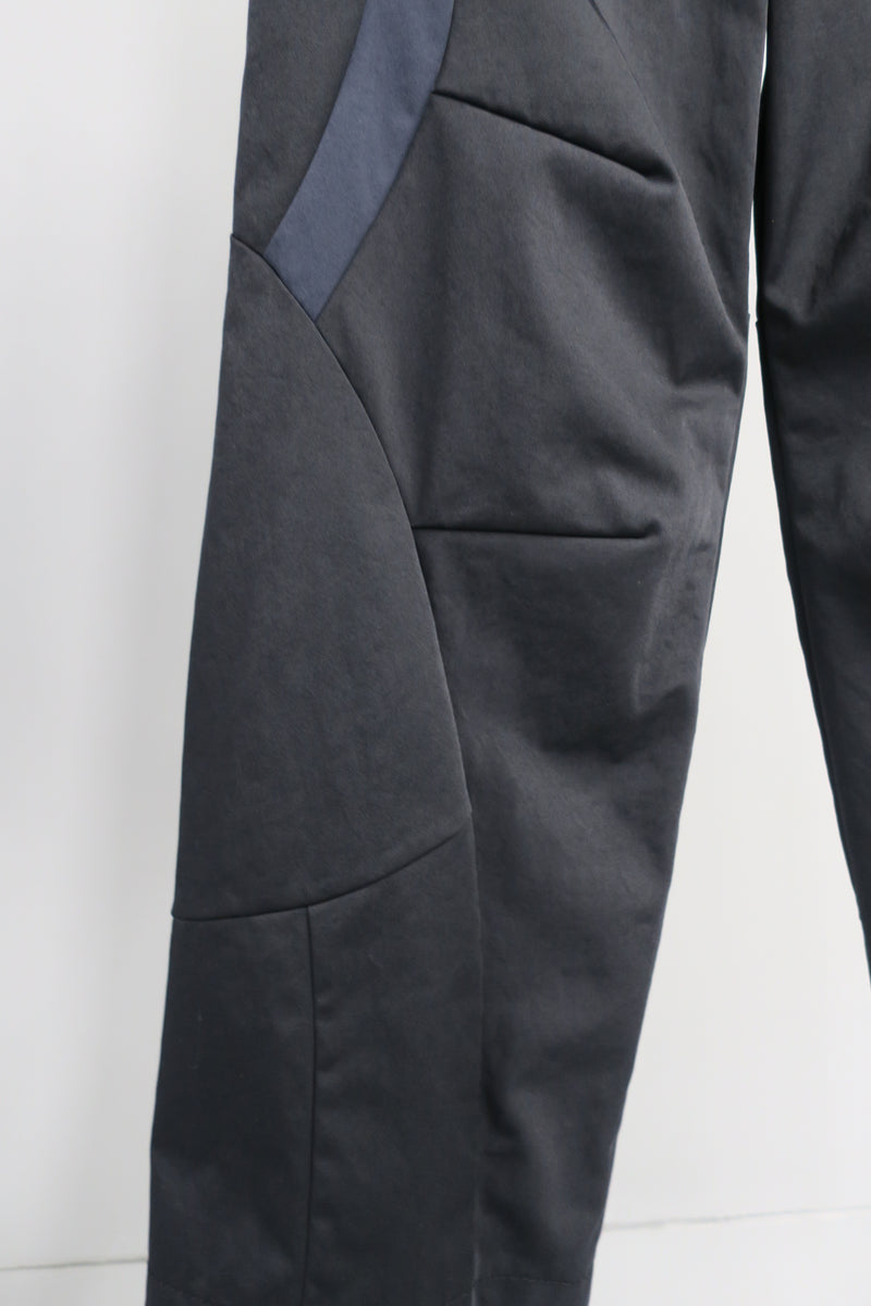 THREE-D NY TROUSERS / BLACK