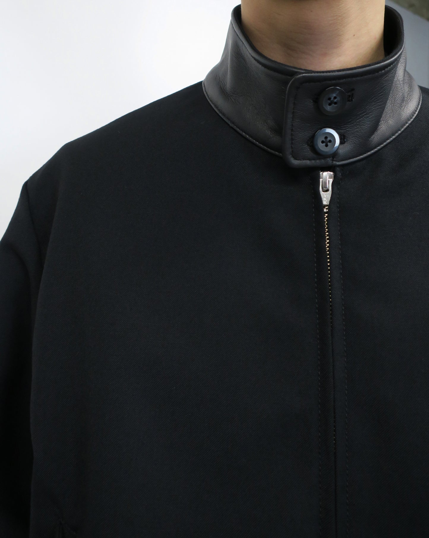 SHEEP LEATHER COLLAR GABARDINE SWING TOP/ BLACK