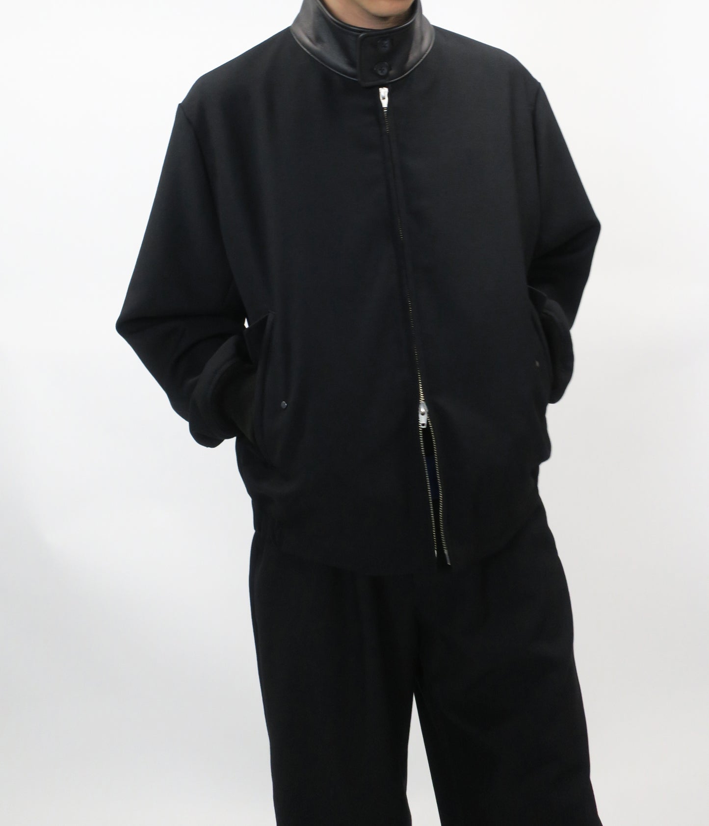 SHEEP LEATHER COLLAR GABARDINE SWING TOP/ BLACK