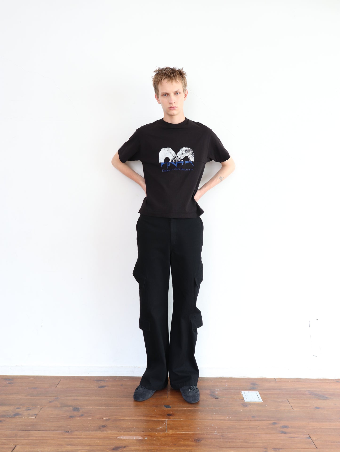 STRUCTURED UTILITY DENIM TROUSERS / BLACK