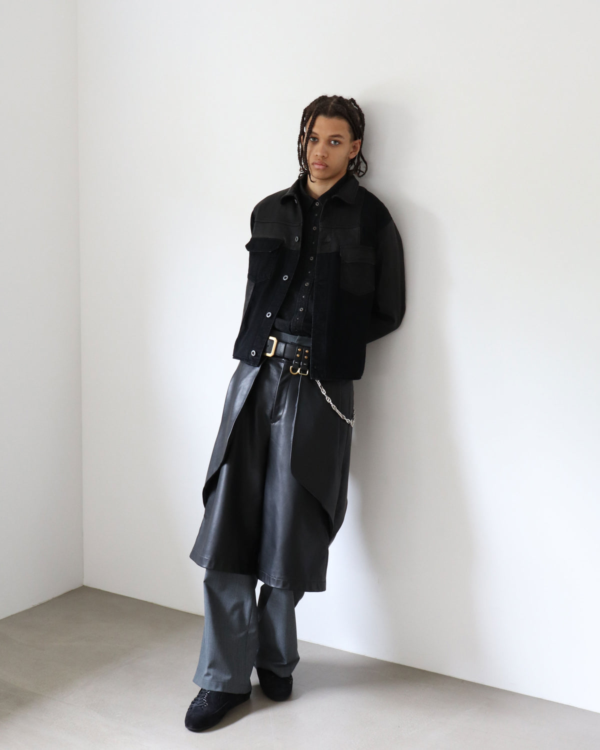 【LIMITED PRE-ORDER】COW LEATHER×DENIM PANELED JACKET/ BLACK