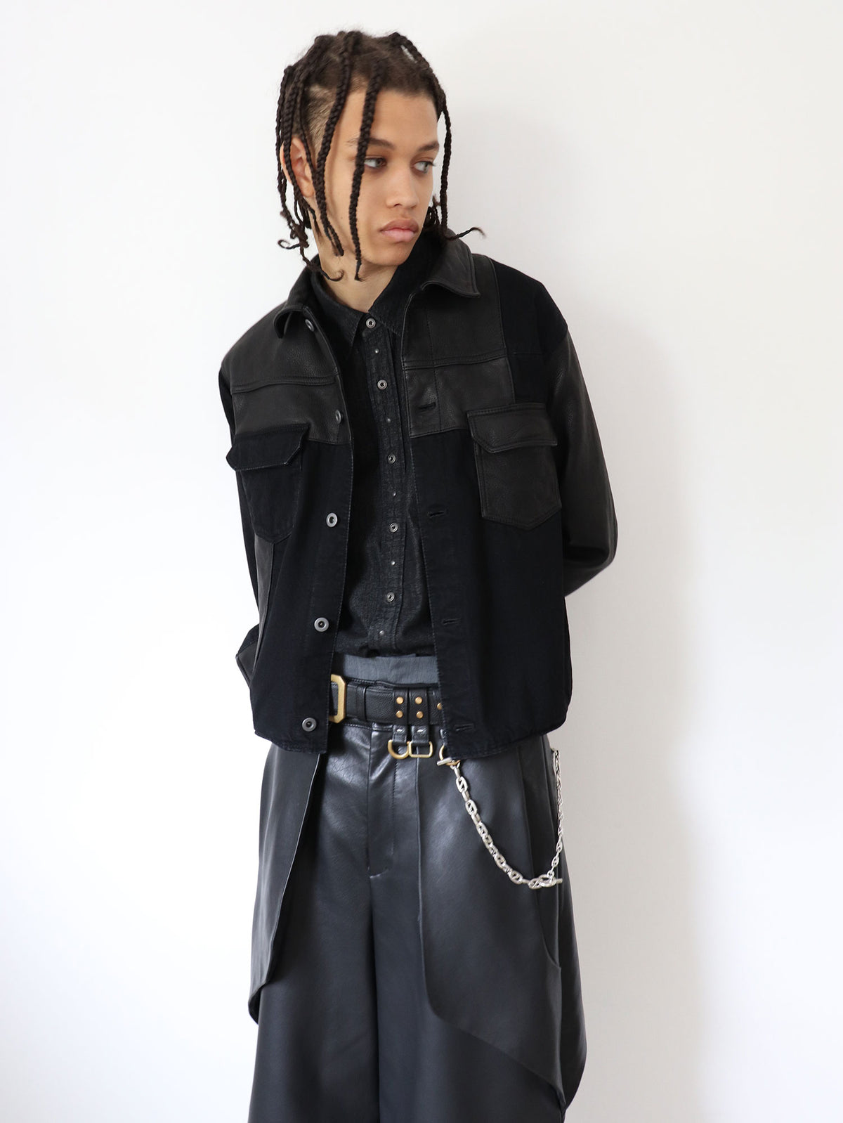 【LIMITED PRE-ORDER】COW LEATHER×DENIM PANELED JACKET/ BLACK