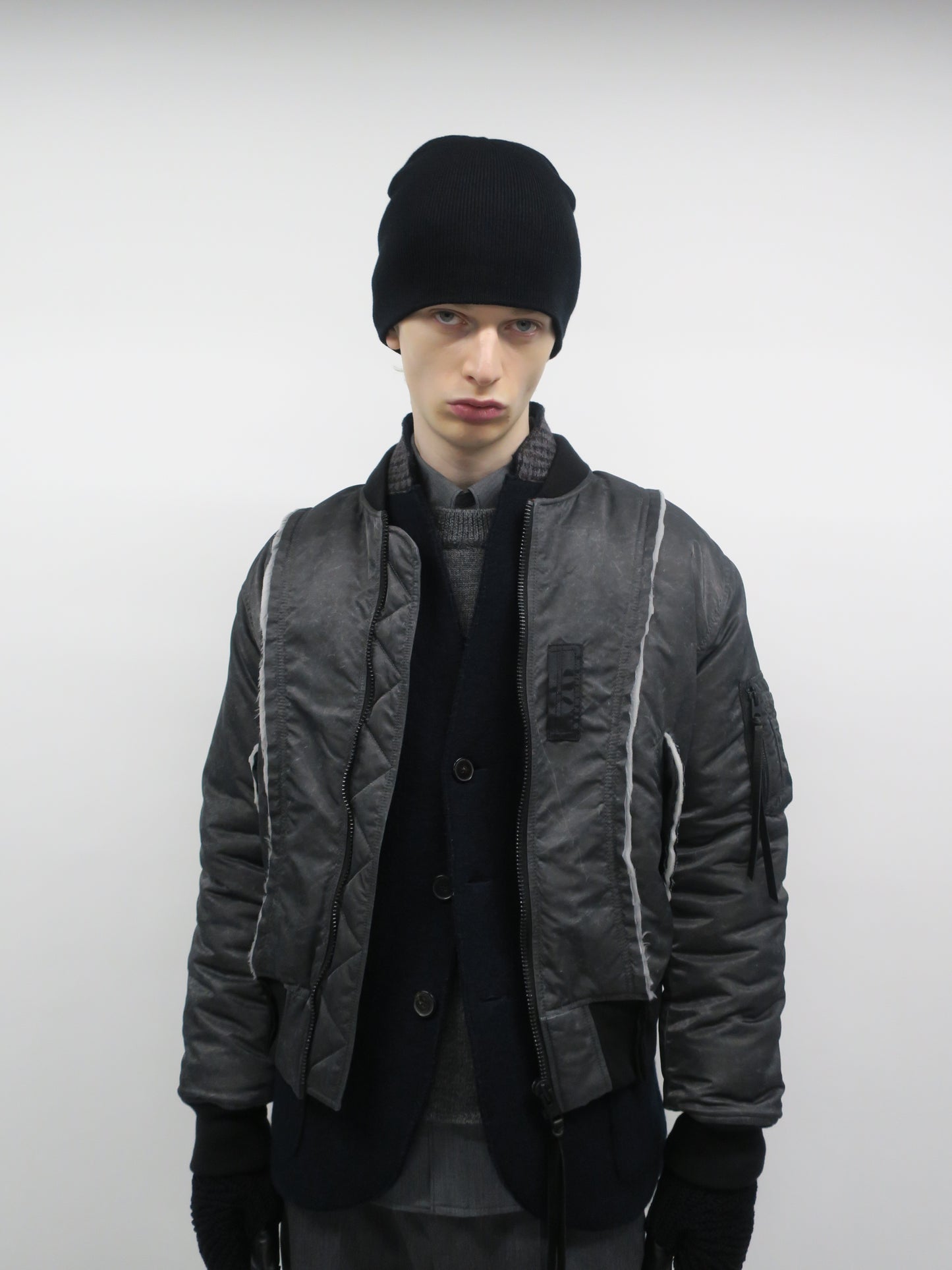 AVALONE LOGO BEANIE / BLACK