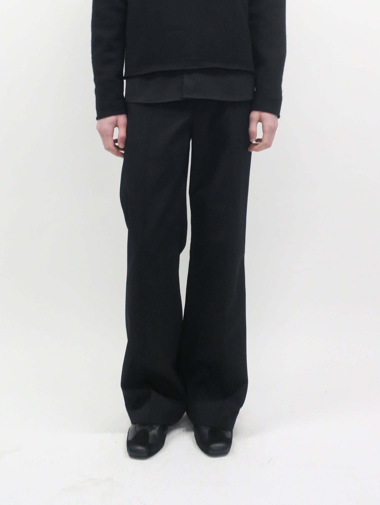 ROYAL HIGH-DENSITY PIN-TUCK TROUSERS / BLACK