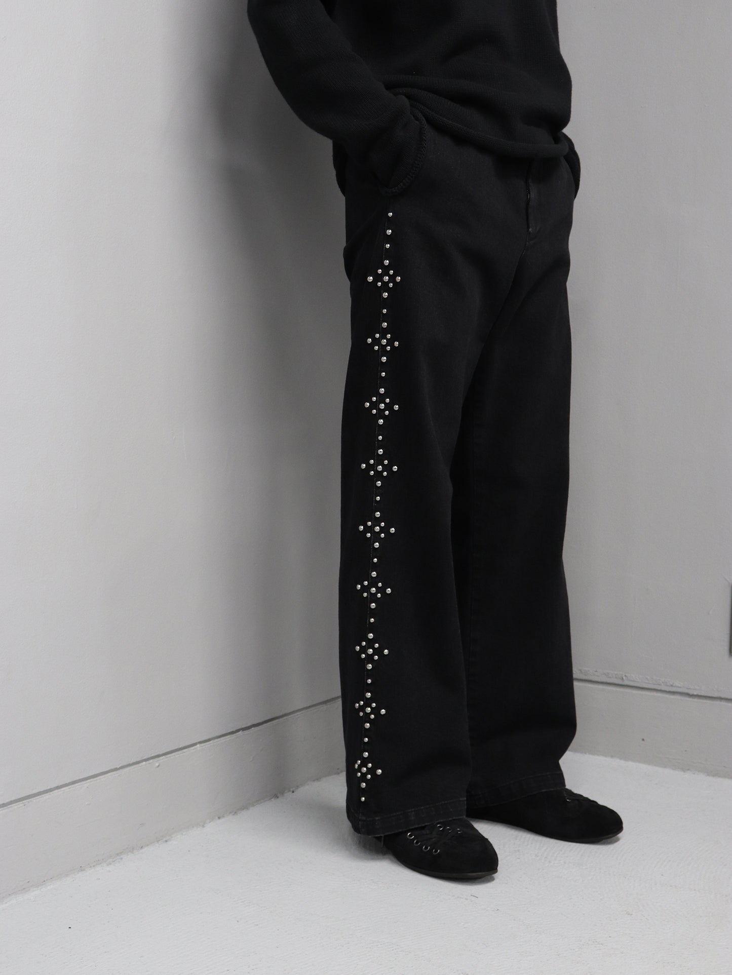 【LIMITED QUANTITY】ACE OF SPADES BLACK BOOT CUT STUDS / BLACK