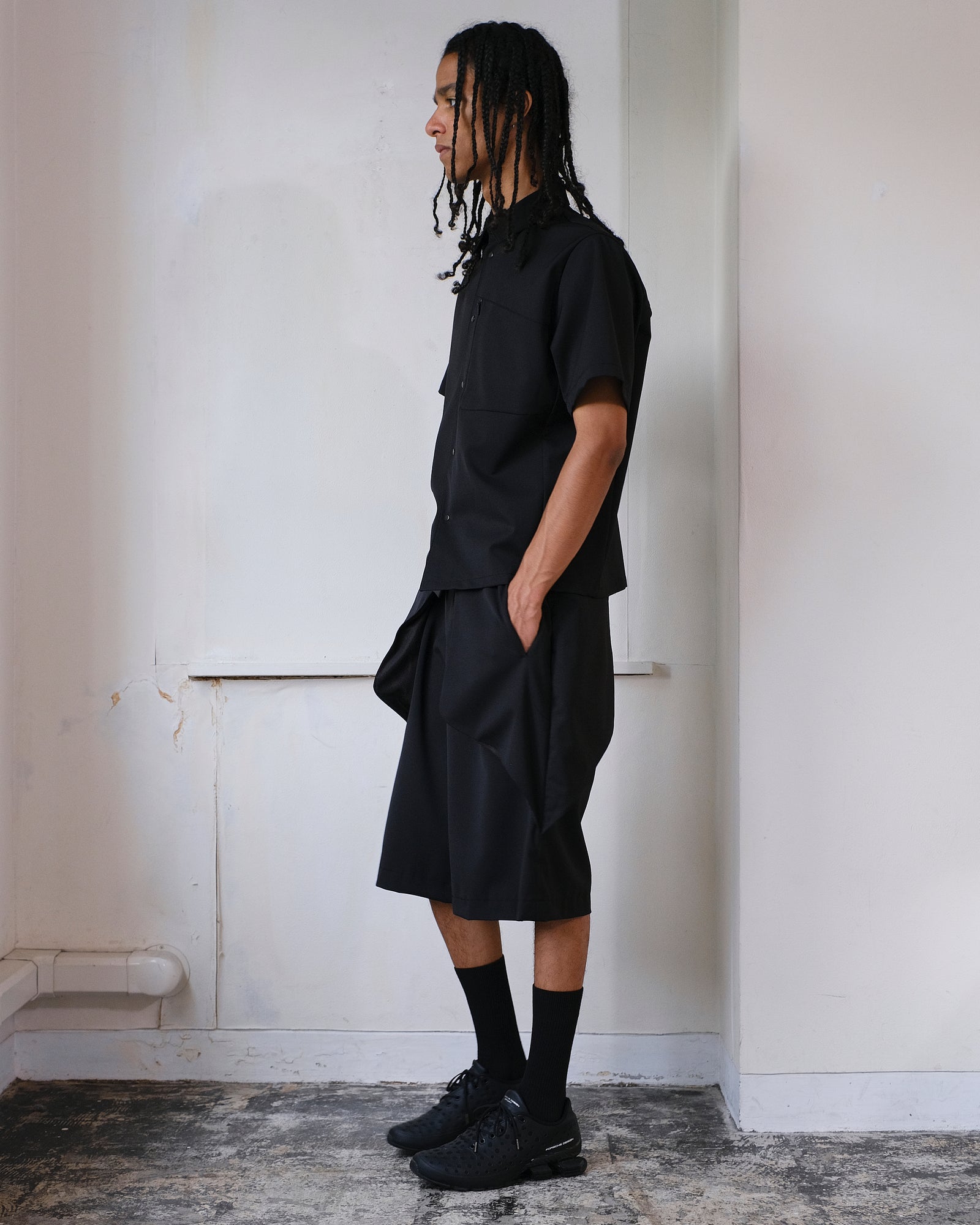 【AVALONE】TECHNICAL CROPPED WIDE TROUSERS AVALONE TECHNICAL CROPPED WIDE TROUSERS